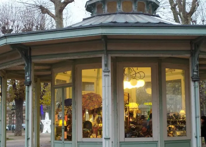 Proche De Le Colombier Confort Parking Prive